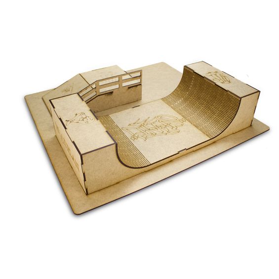 Miniatura em Mdf Pista Skate de Dedo Woodplan com Rampa e Corrimão Completa  - W4034